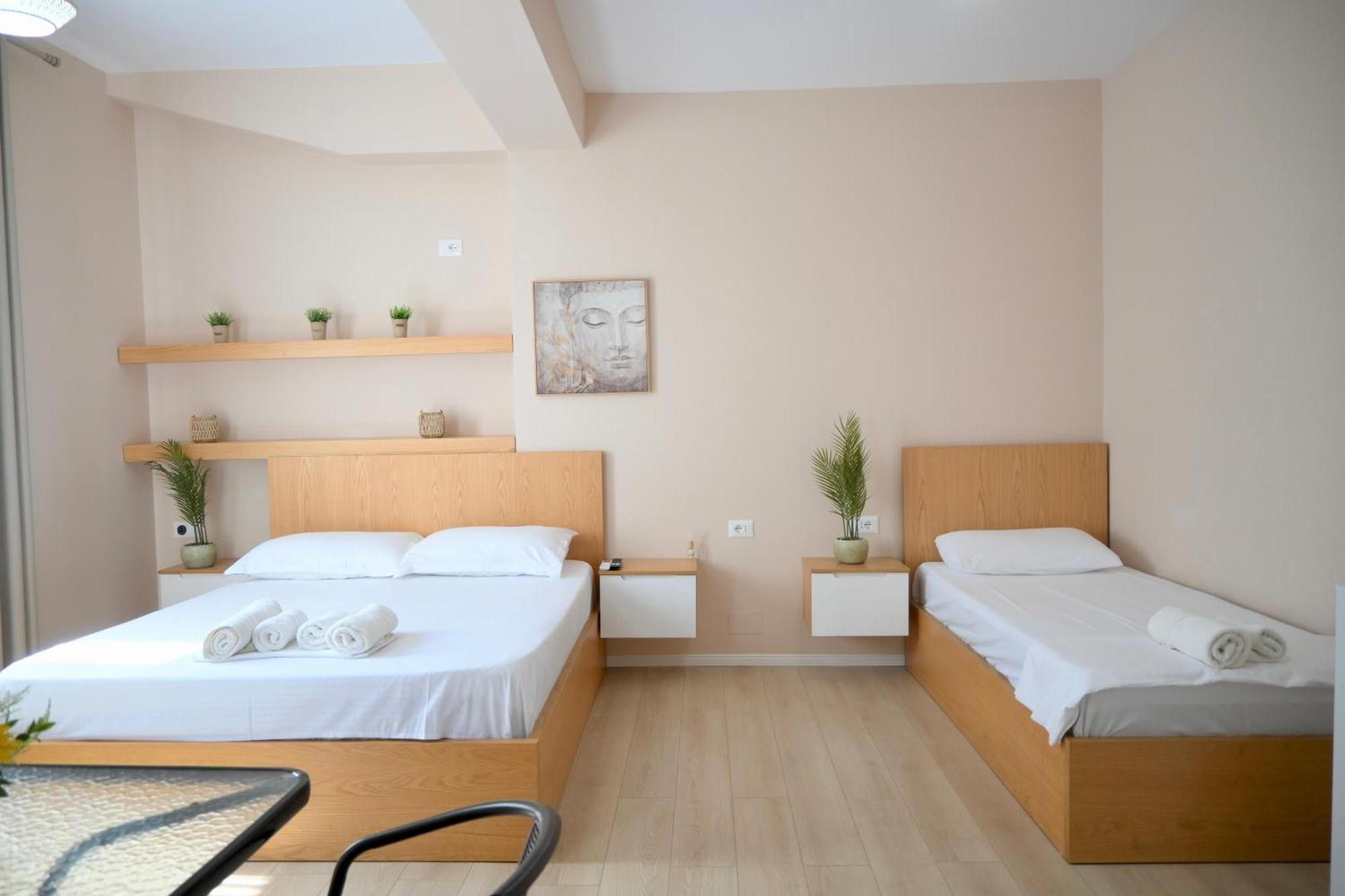 Saranda Apartments