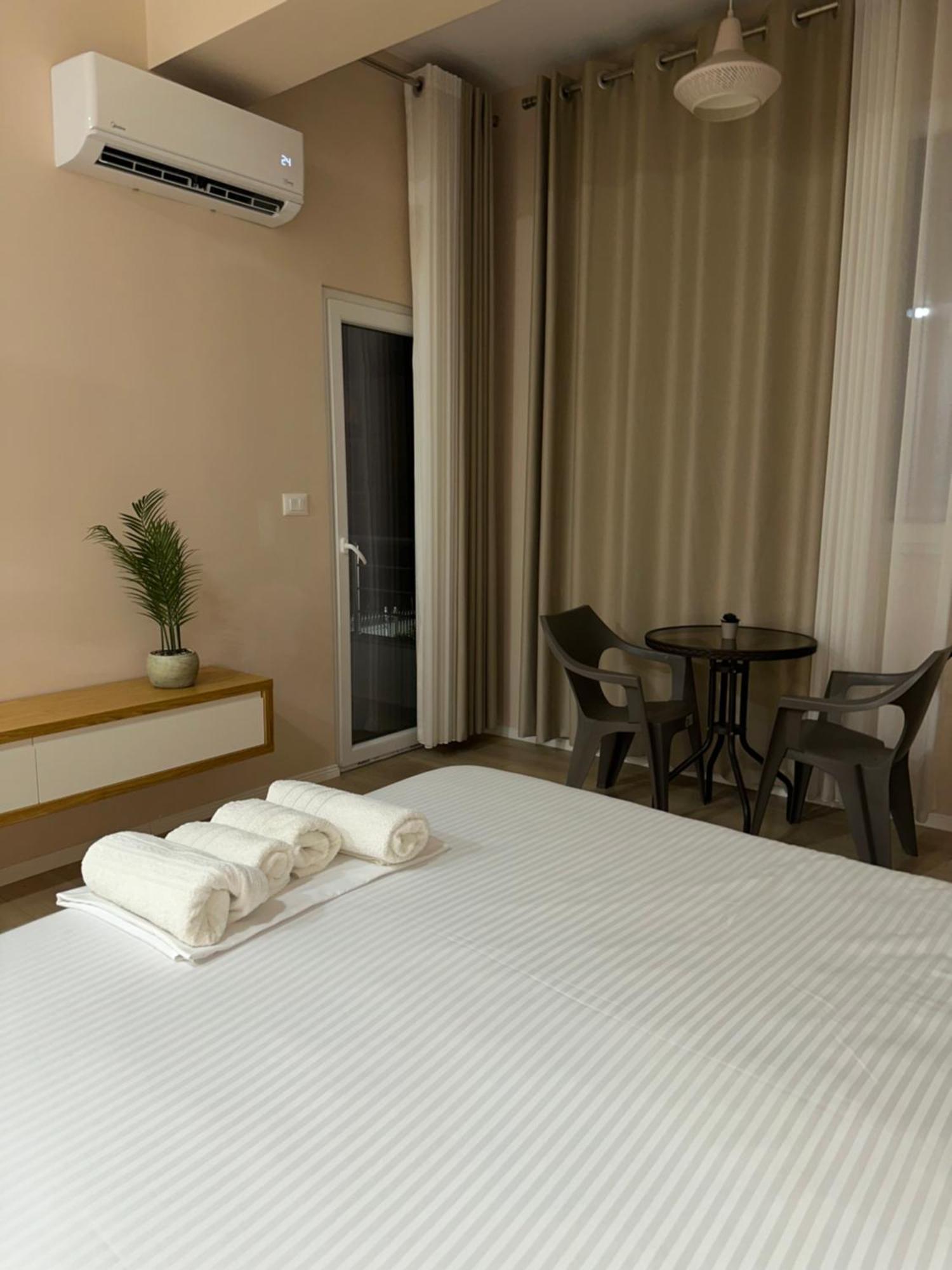 Saranda Apartments * Saranda